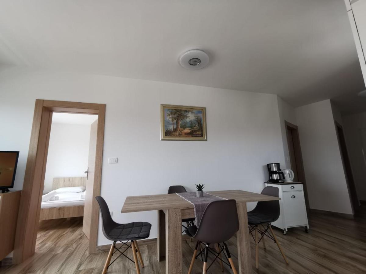 Ristovic Apartamento Primošten Exterior foto