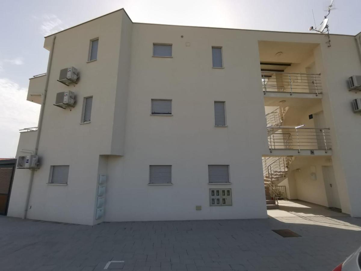 Ristovic Apartamento Primošten Exterior foto