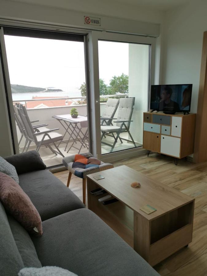 Ristovic Apartamento Primošten Exterior foto